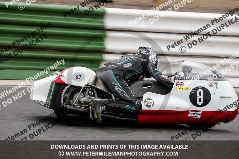 Vintage motorcycle club;eventdigitalimages;mallory park;mallory park trackday photographs;no limits trackdays;peter wileman photography;trackday digital images;trackday photos;vmcc festival 1000 bikes photographs